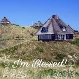 Meet your Posher, Iris